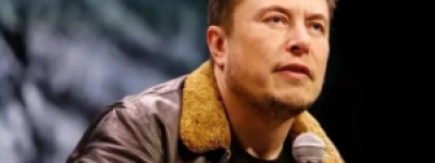 马斯克上任首月解雇8万多公务员，企业管理模式引发全球热议