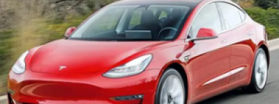 特斯拉Model 3获推2025.2.200.2更新：智能交互与驾驶安全再升级