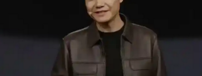 雷军又挂了三条热搜，科技大佬的“热搜体质”引关注